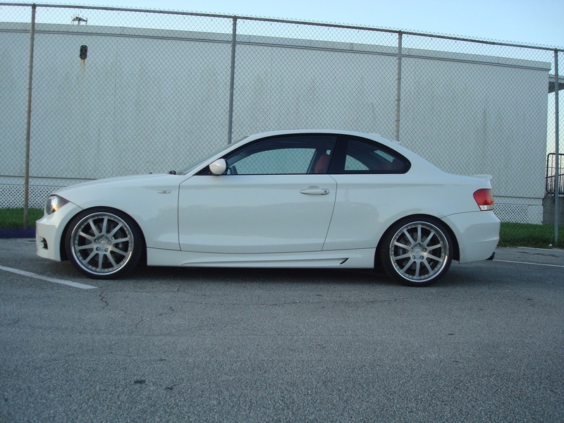 BMW Performance Side Skirts BMW 1 Series 08-11