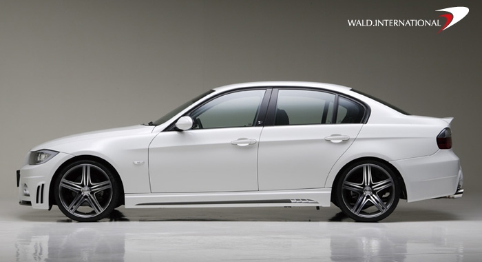 Wald International Side Skirt Set BMW 3-Series E90 06-10